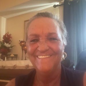 Meet your Posher, Angelia